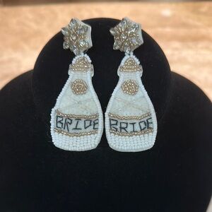 White and Gold Bridal Earrings with Sparkling Accents